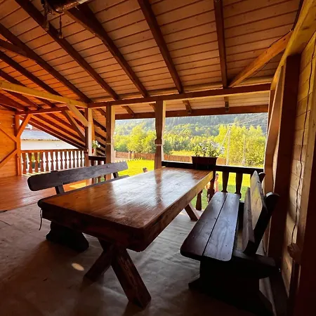 карпатський двір *