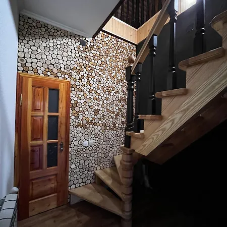 карпатський двір *