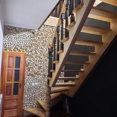 карпатський двір