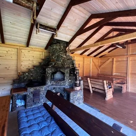 Holiday home карпатський двір