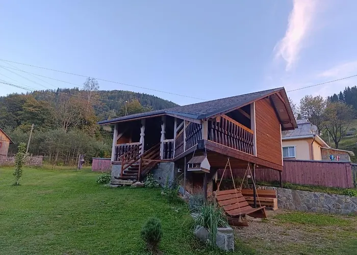карпатський двір