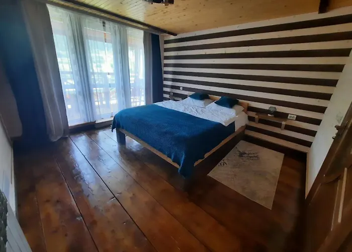 карпатський двір Tatil Evi