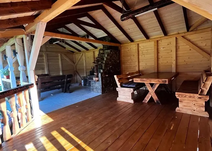 карпатський двір Tatil Evi