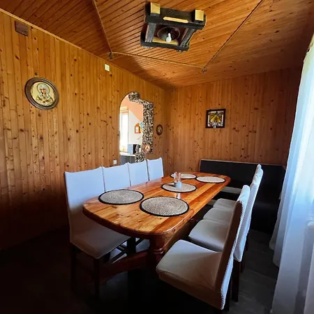 карпатський двір